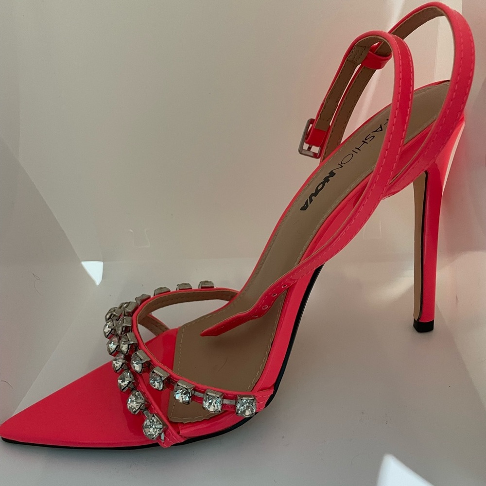 Coral Heels